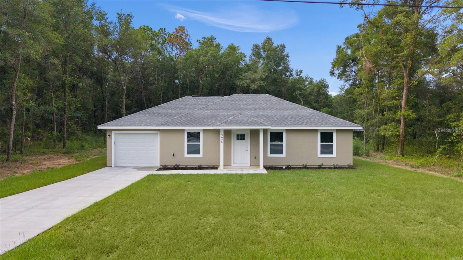 14 Fisher Loop Trce, Ocklawaha, FL 32179 photo