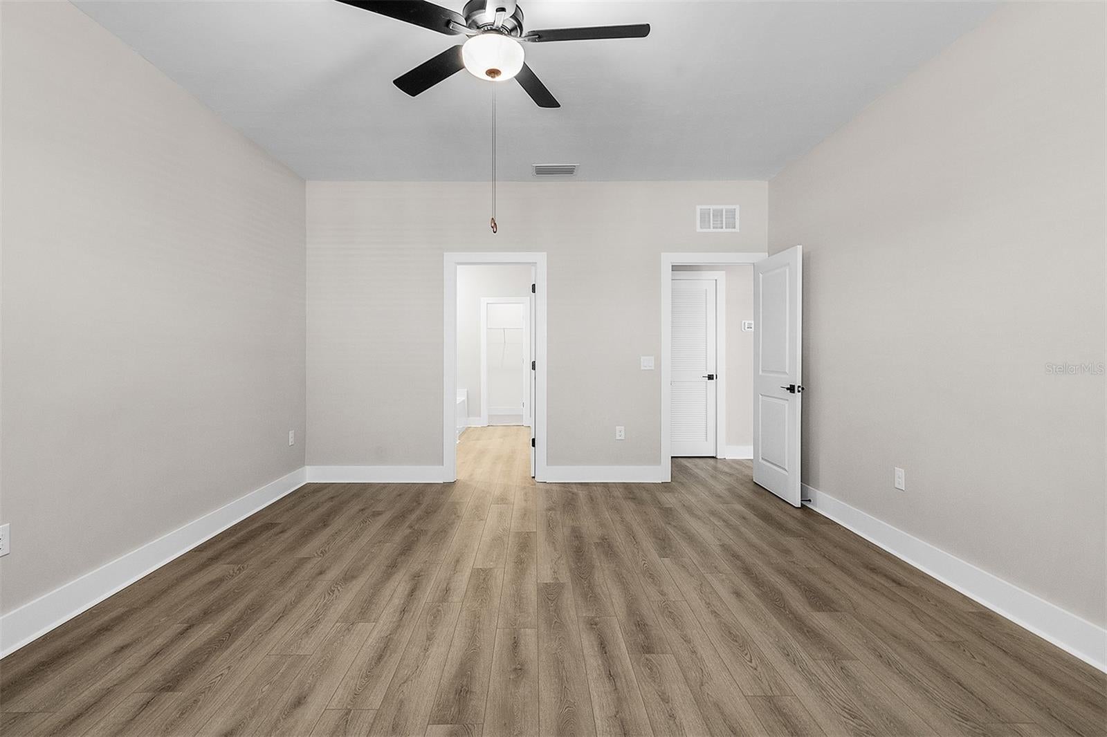 13432 Lake Gallagher Dr, Dover, FL 33527 photo