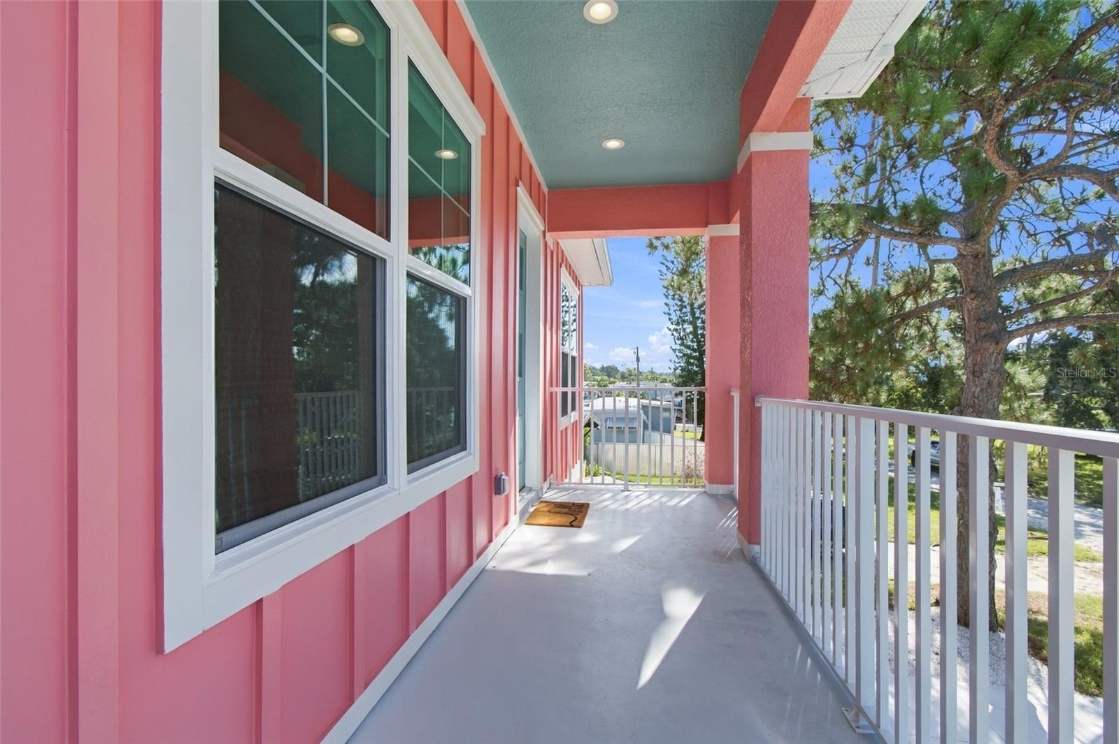 316 Indiana Ave, Crystal Beach, FL 34681 photo