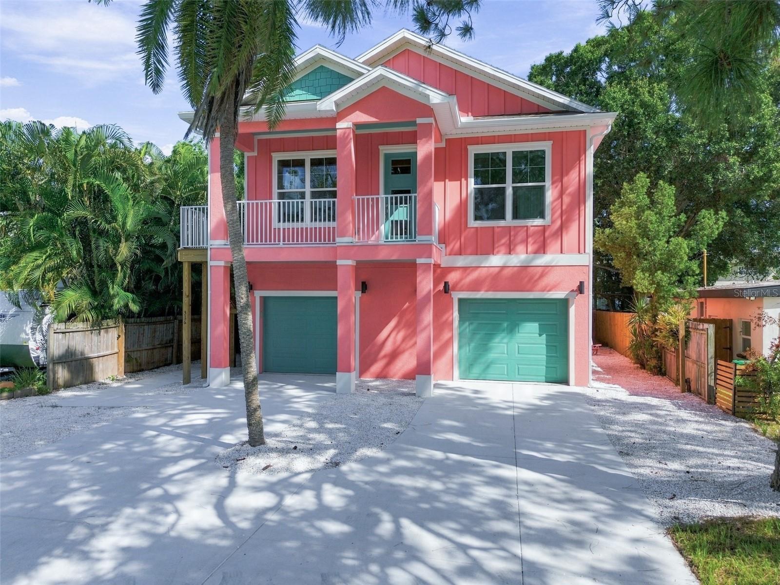 316 Indiana Ave, Crystal Beach, FL 34681 photo