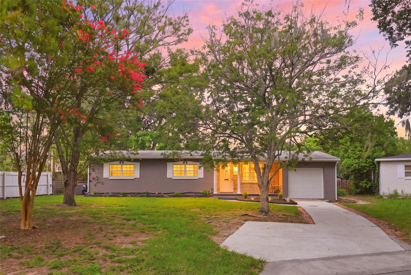 724 Braidwood Ln, Orlando, FL 32803