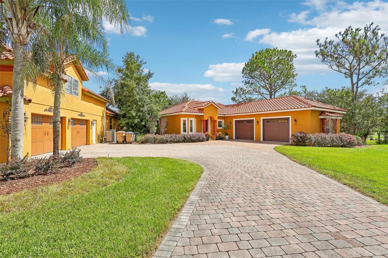 32736 Wolfs Trl, Sorrento, FL 32776 photo