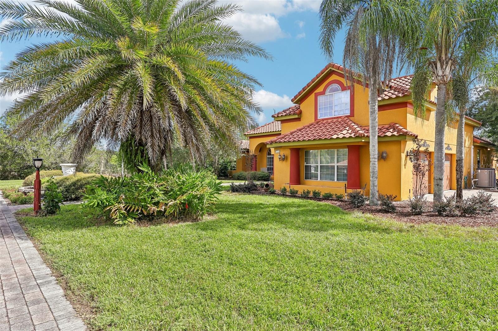 32736 Wolfs Trl, Sorrento, FL 32776 photo