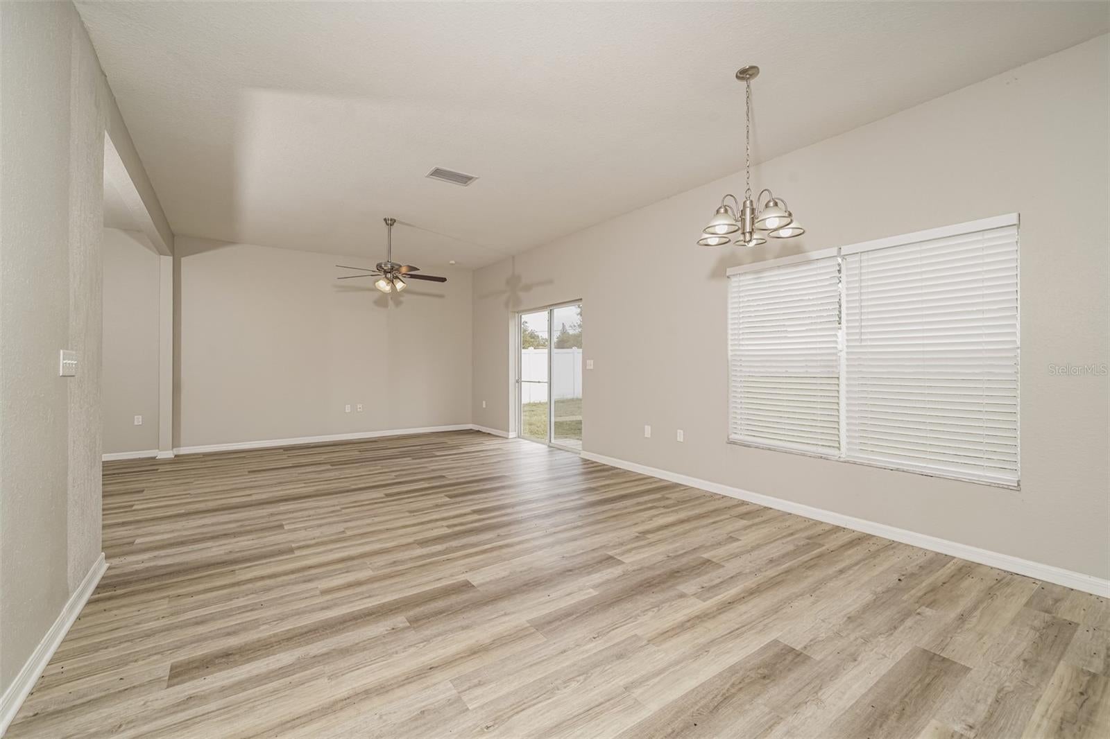 8870 Pebblebrooke Dr, Lakeland, FL 33810 photo