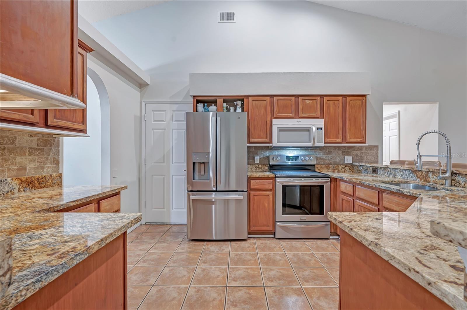 836 Elm Forest Dr, Minneola, FL 34715 photo