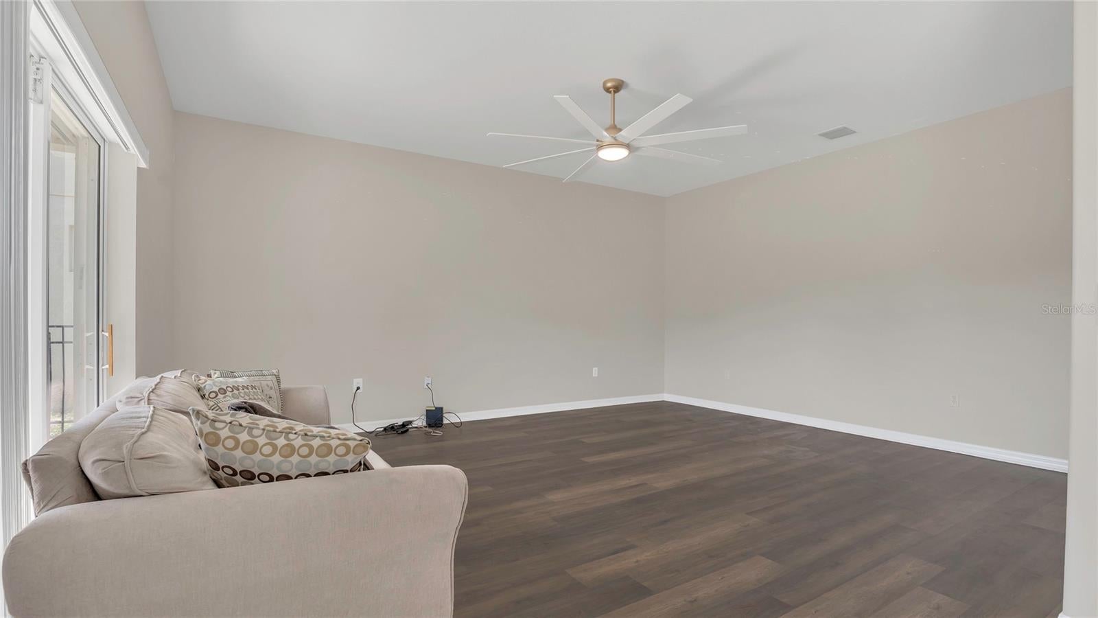 545 Fairhaven Dr, Davenport, FL 33837 photo