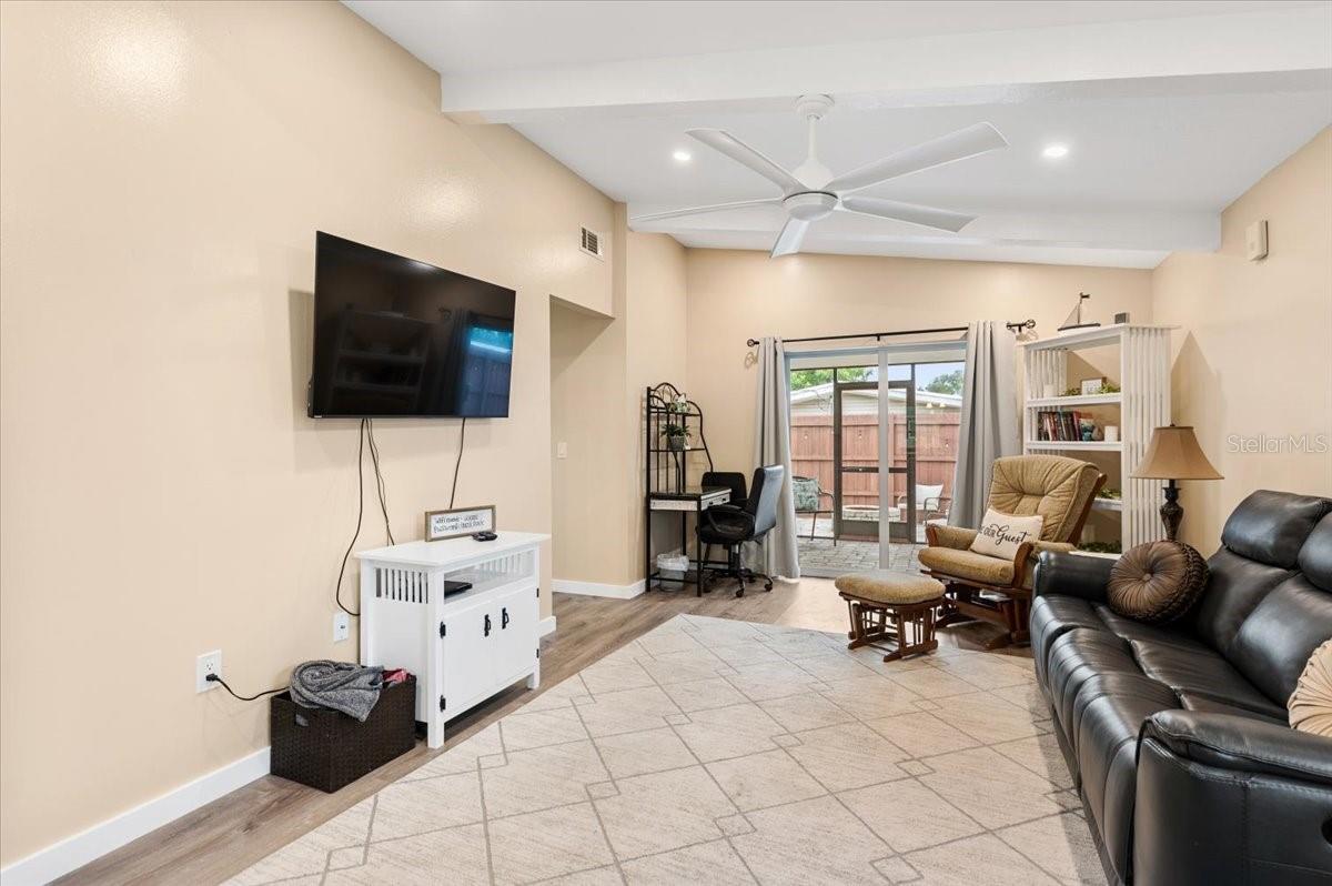 3452 Bay St, Sarasota, FL 34237 photo