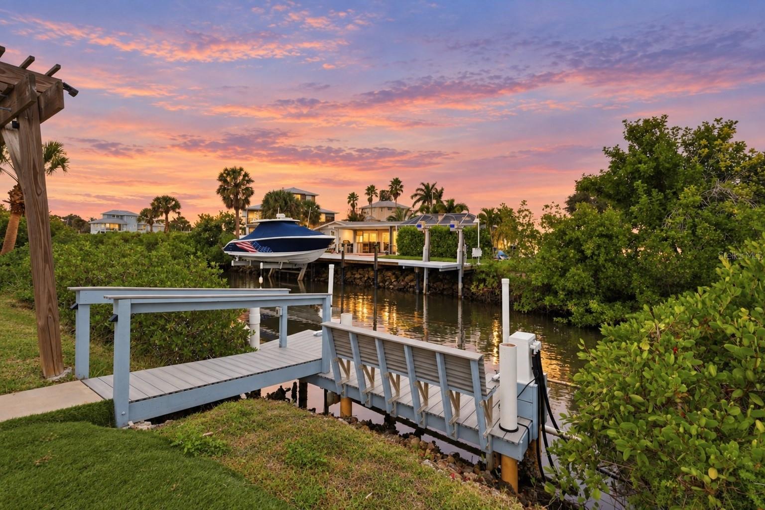 509 Buena Vista Dr, Nokomis, FL 34275 photo