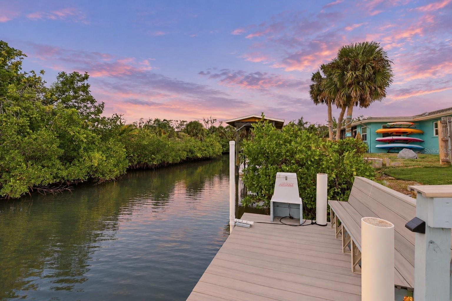 509 Buena Vista Dr, Nokomis, FL 34275 photo