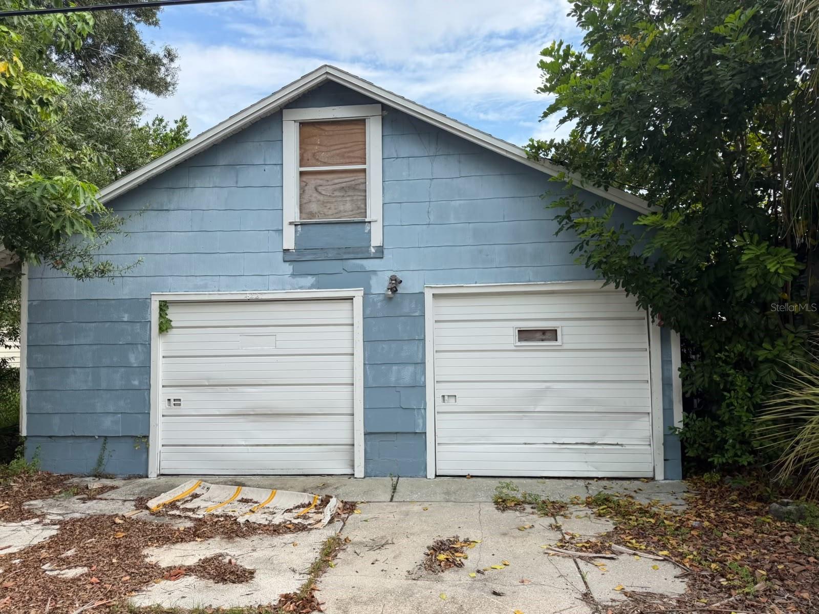 4227 2 Ave, Saint Petersburg, FL 33711 photo
