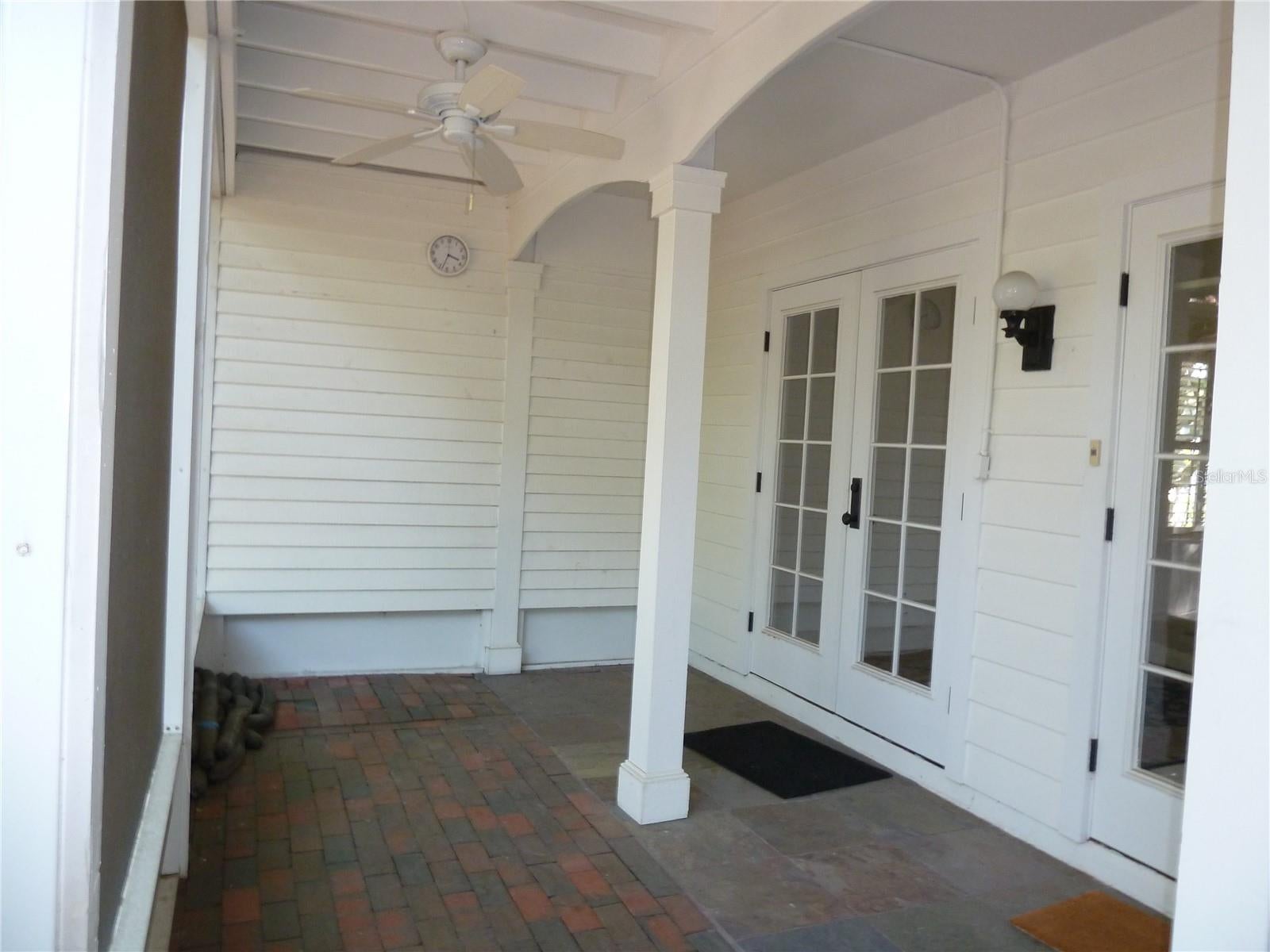 3302 W Villa Rosa St, Tampa, FL 33611 photo