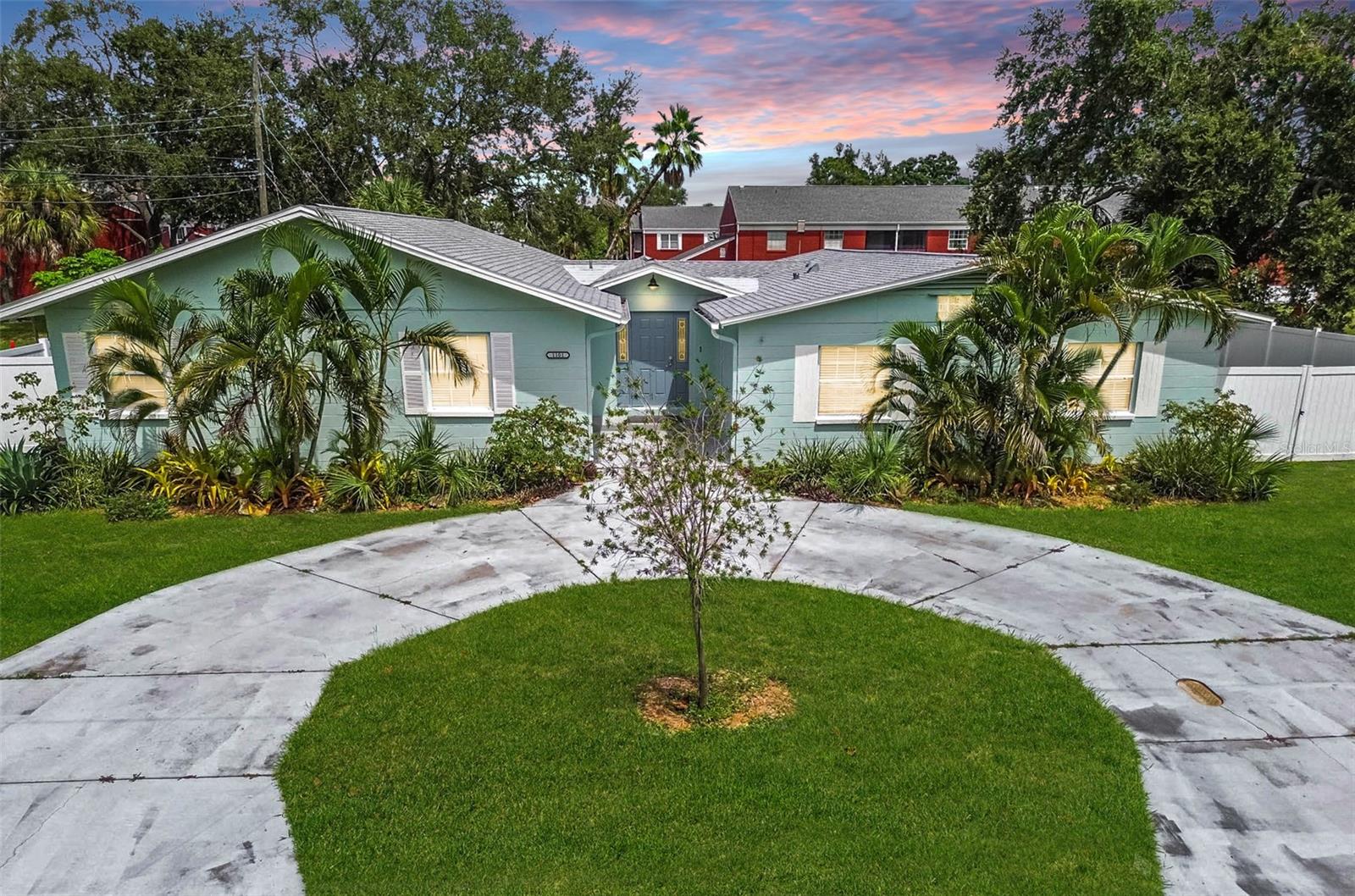 1101 81 Ave, Saint Petersburg, FL 33702