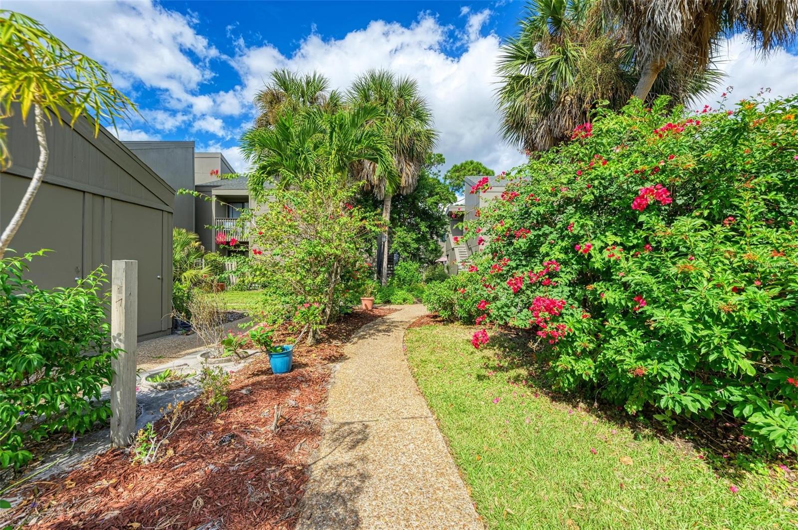 110 Woodland Pl #110, Osprey, FL 34229 photo