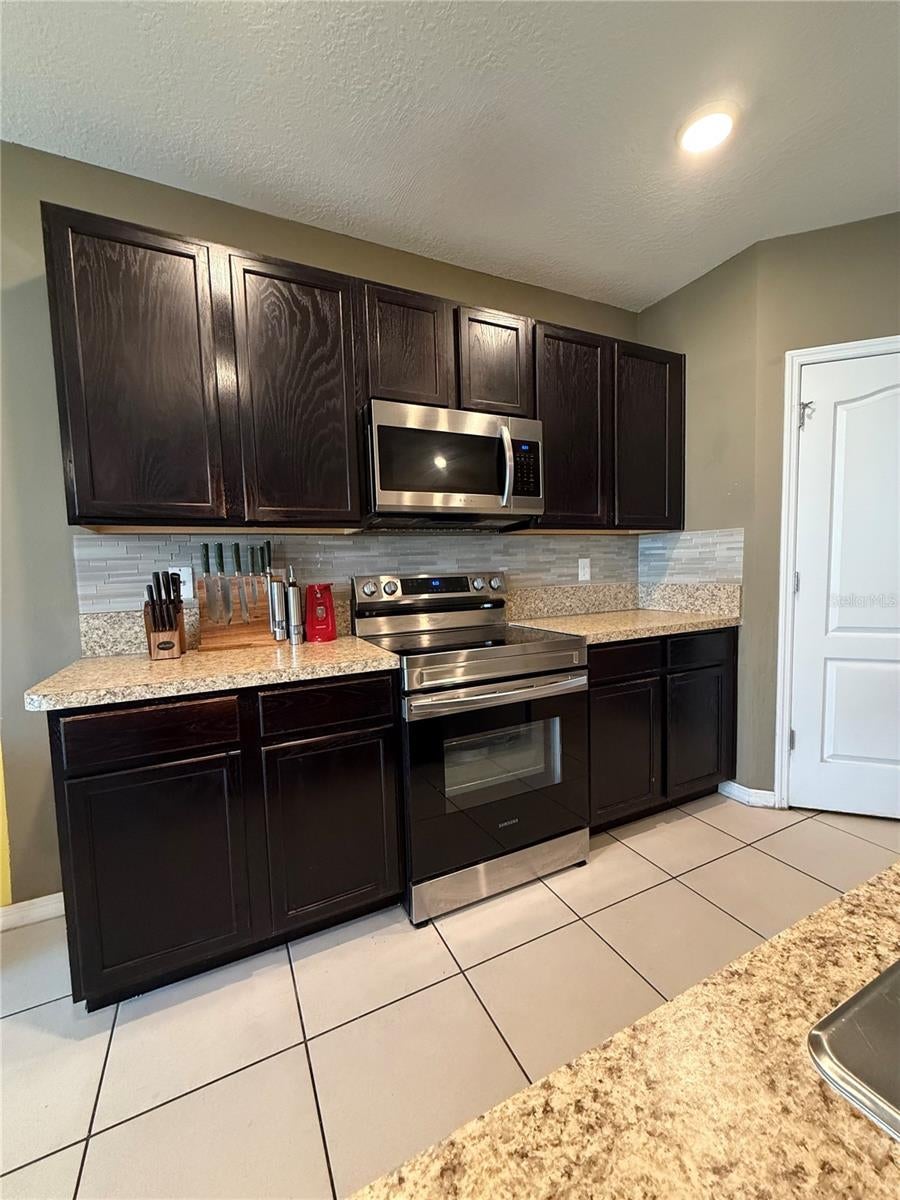1876 Cassidy Knoll Dr, Kissimmee, FL 34744 photo