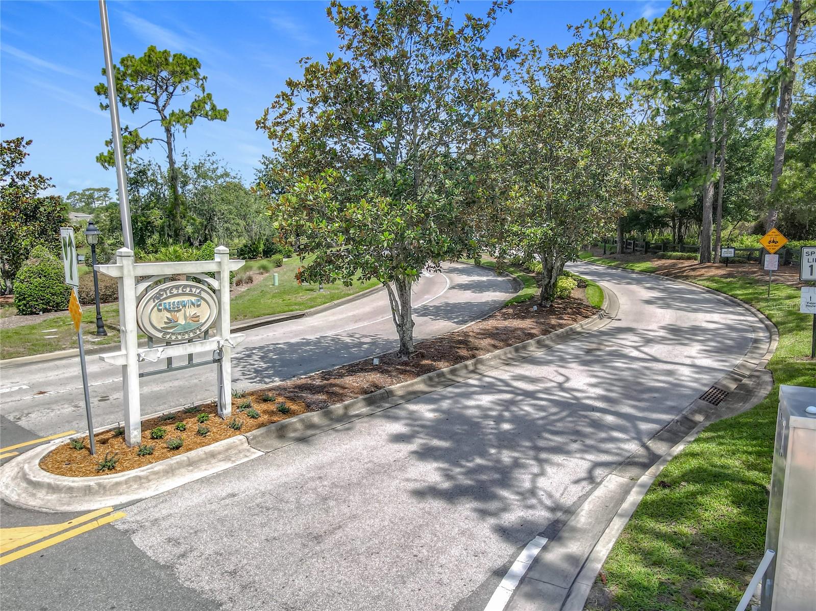 600 Garden Club Dr, Deland, FL 32724 photo