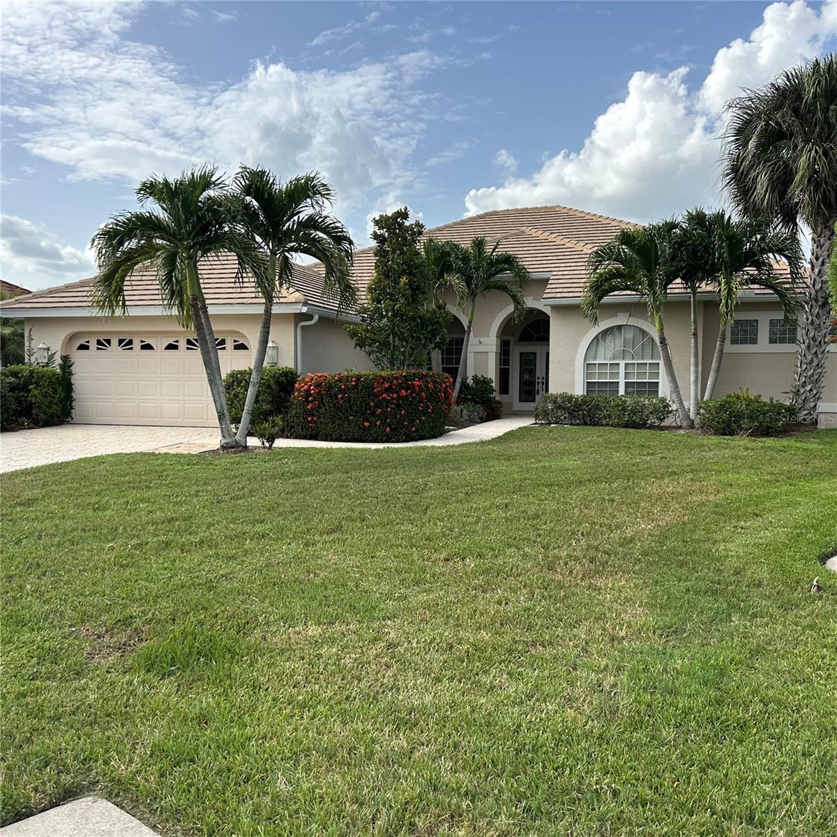 11837 Grand Isles Ln, Fort Myers, FL 33913