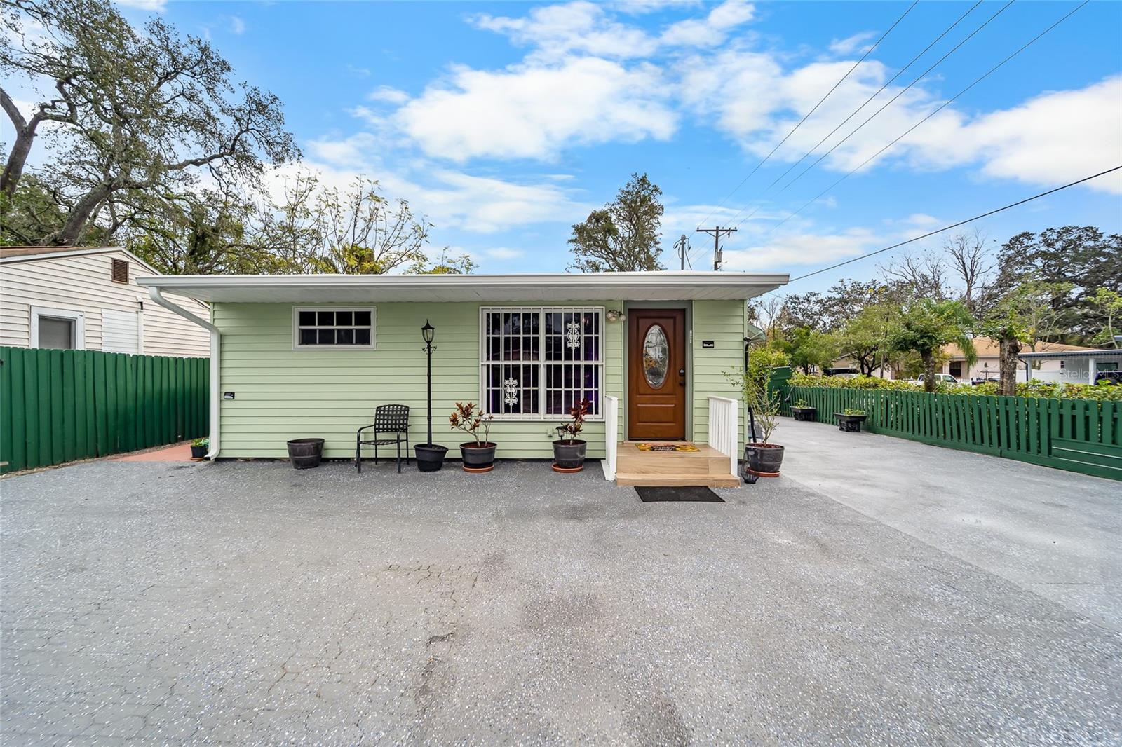 10001 Arden Ave, Tampa, FL 33612