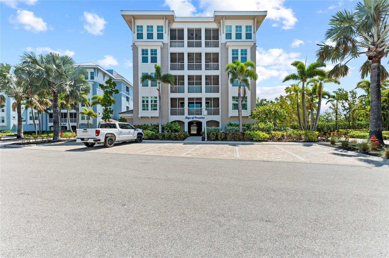395 Aruba Cir #402, Bradenton, FL 34209 photo