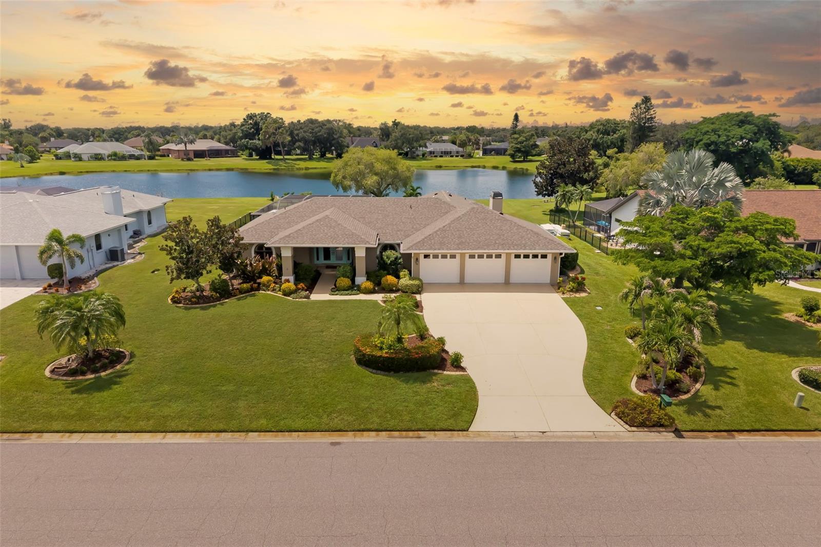 3205 Wilderness Blvd, Parrish, FL 34219 photo