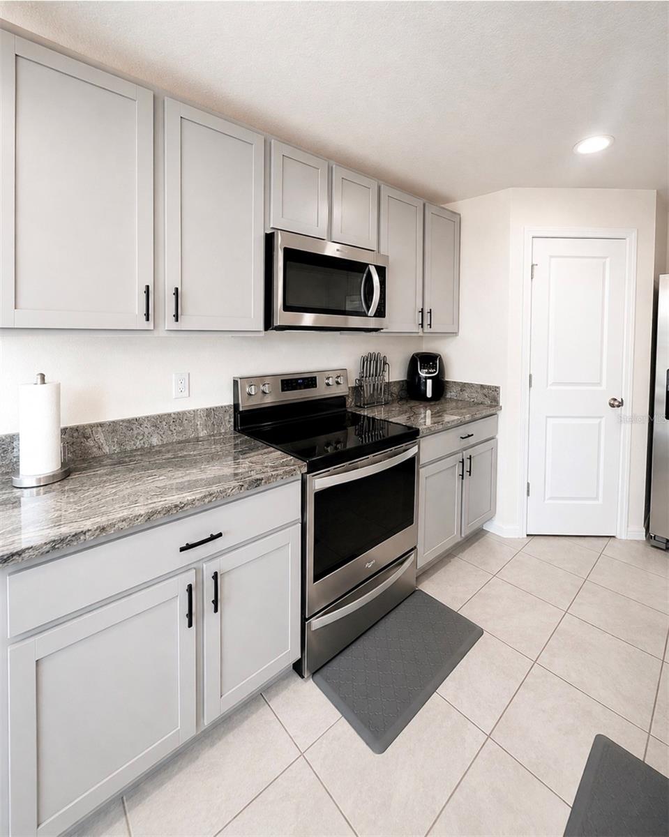 3727 Capri Coast Dr, Plant City, FL 33565 photo