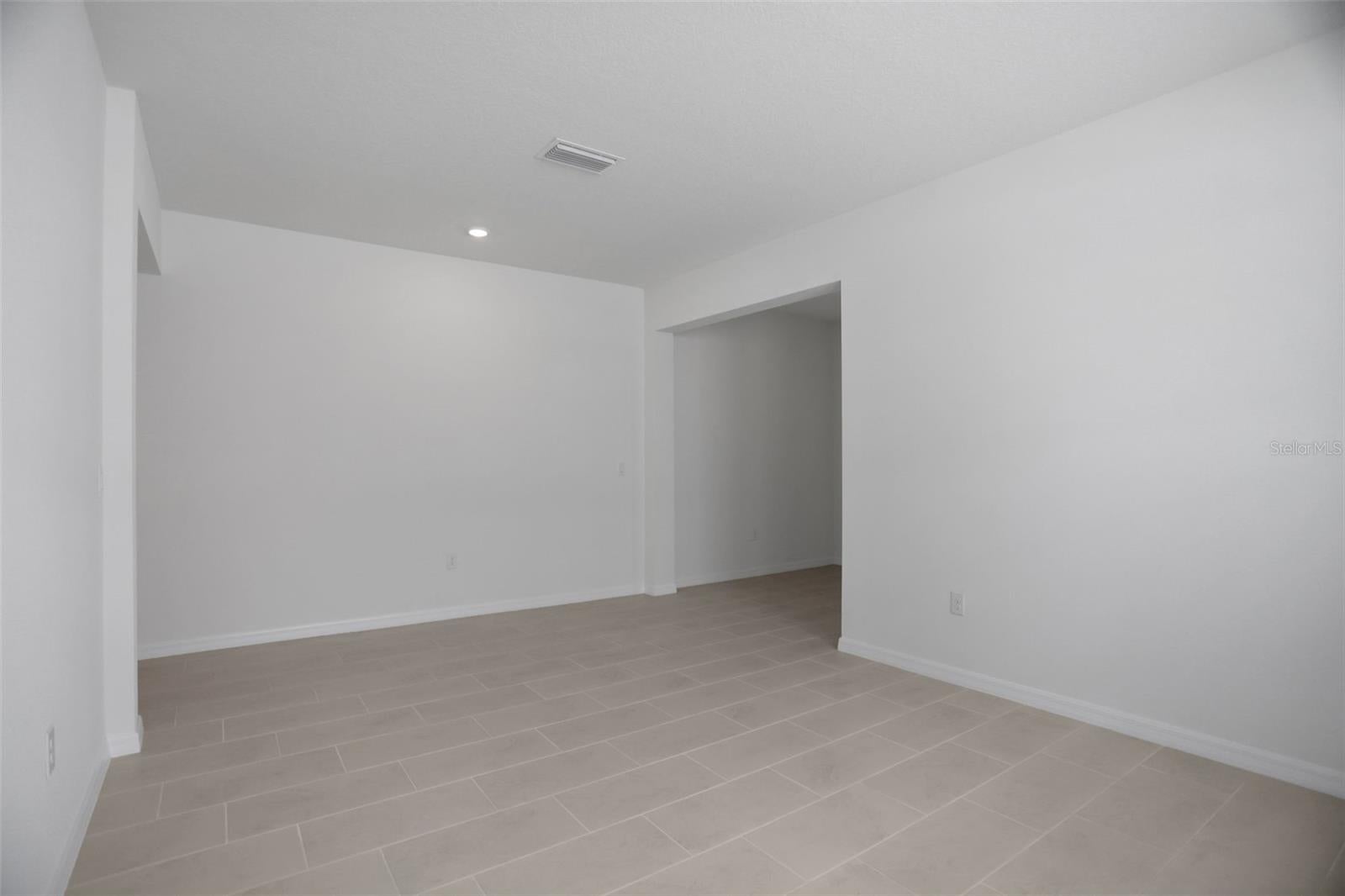 17584 Valleywood Pkwy, Land O Lakes, FL 34638 photo