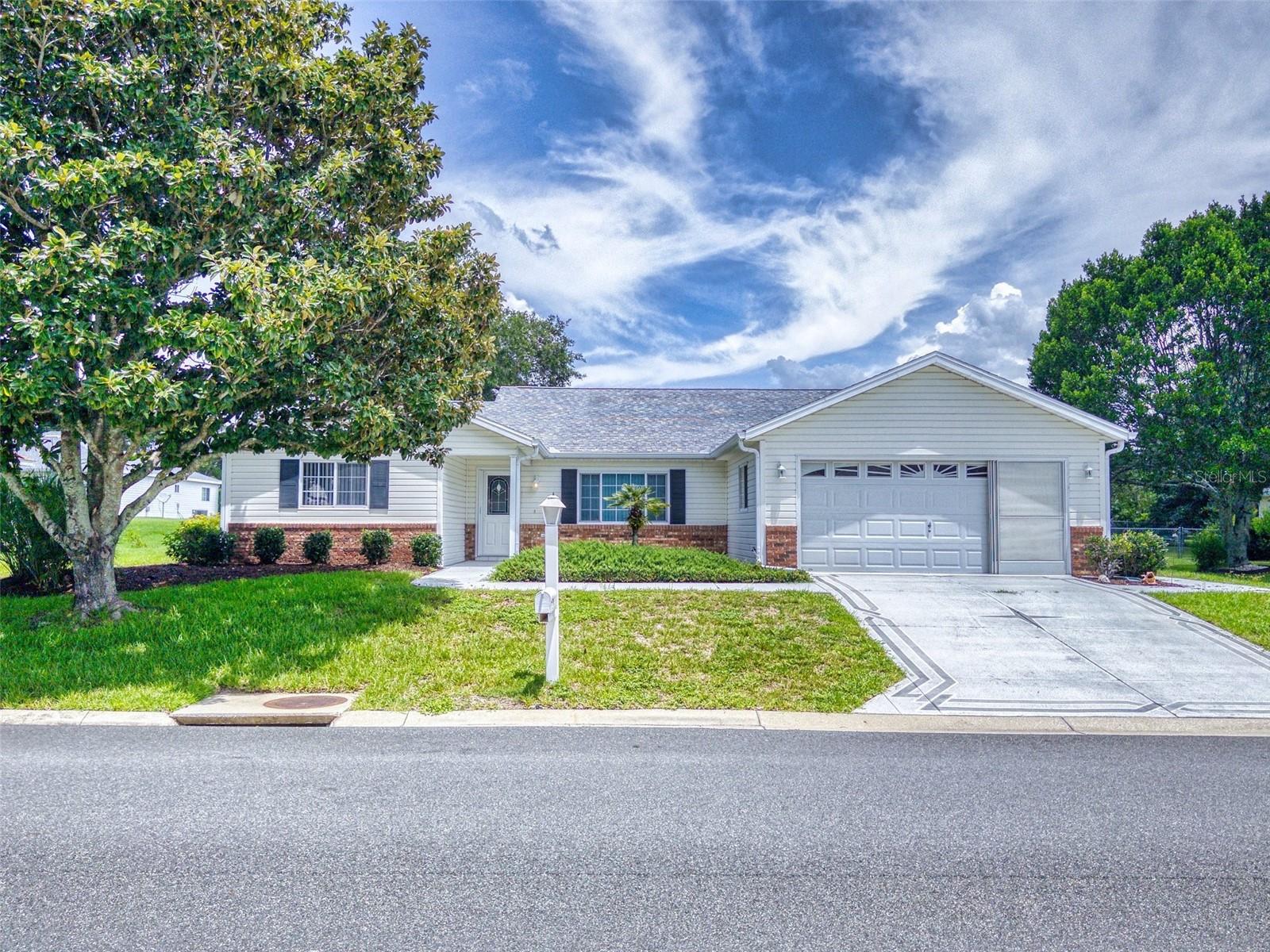 13729 89 Ave, Summerfield, FL 34491