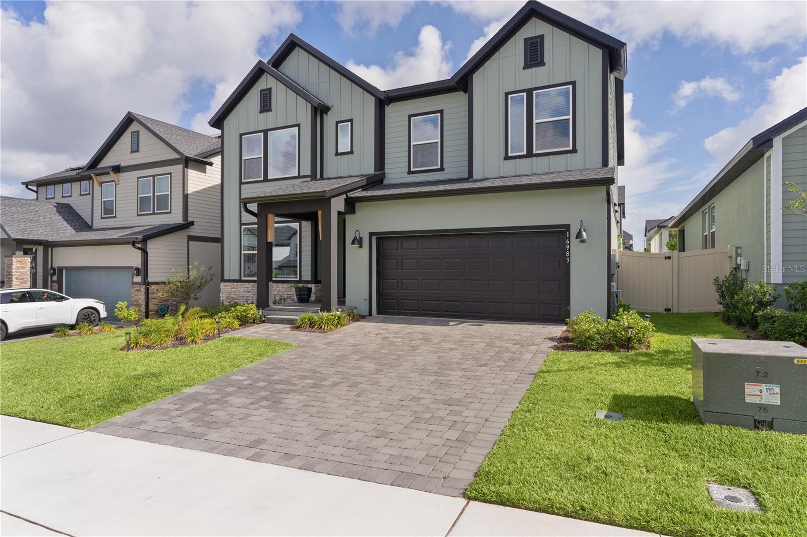 16983 Cedar Valley Cir, Clermont, FL 34711 photo