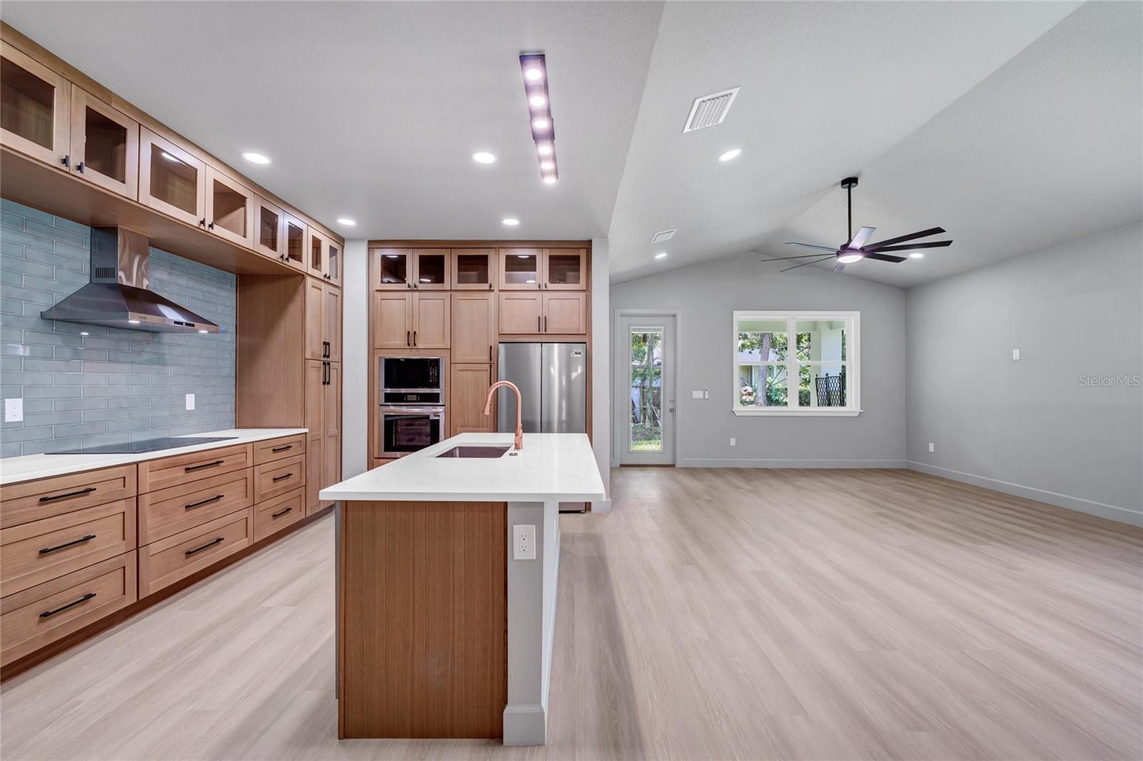 2034 E Grant Ave, Orlando, FL 32806 photo