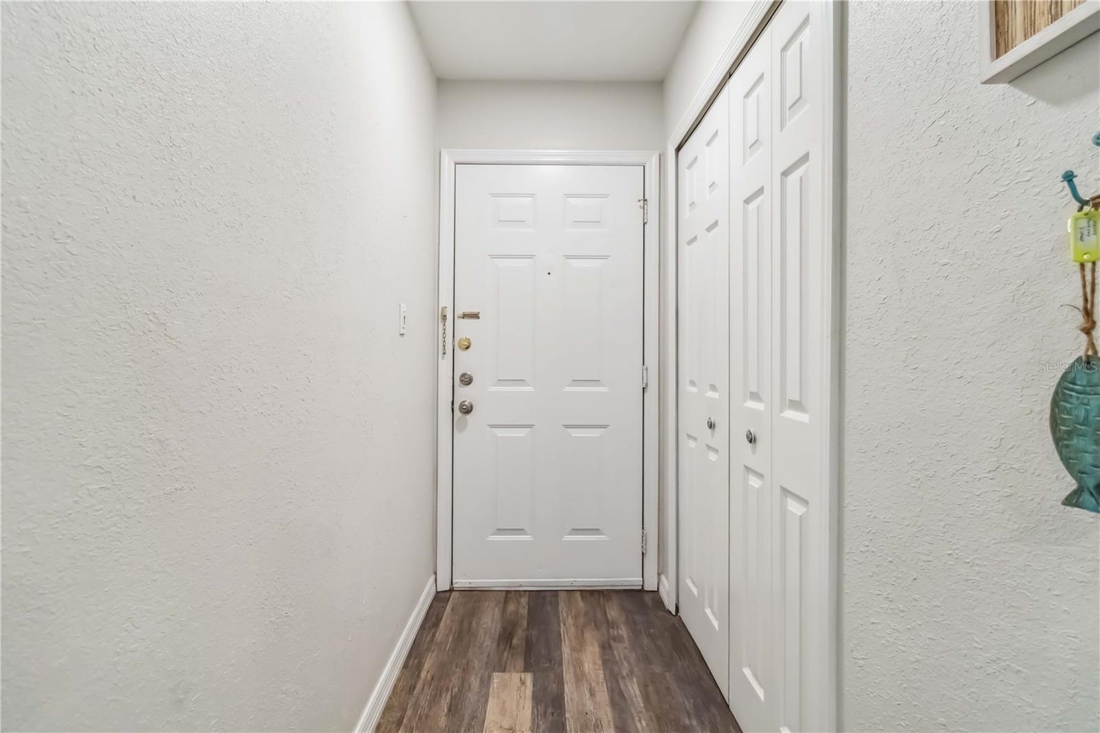 Condominium in SARASOTA FL 4061 CROCKERS LAKE BOULEVARD #27 4.jpg
