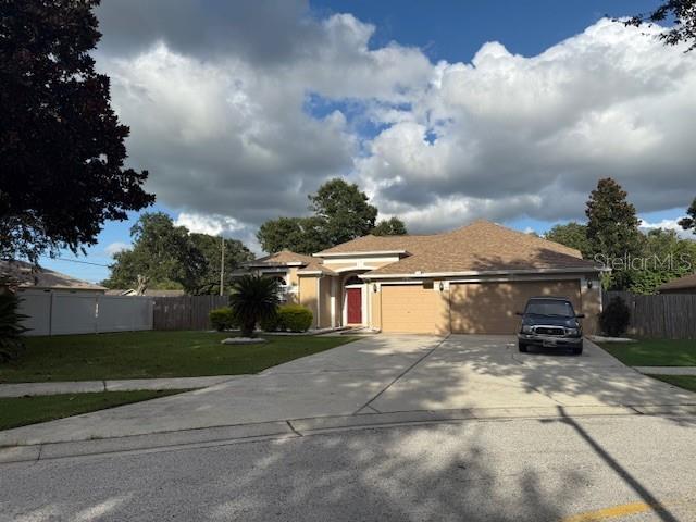 2601 Villa Dr, Valrico, FL 33596