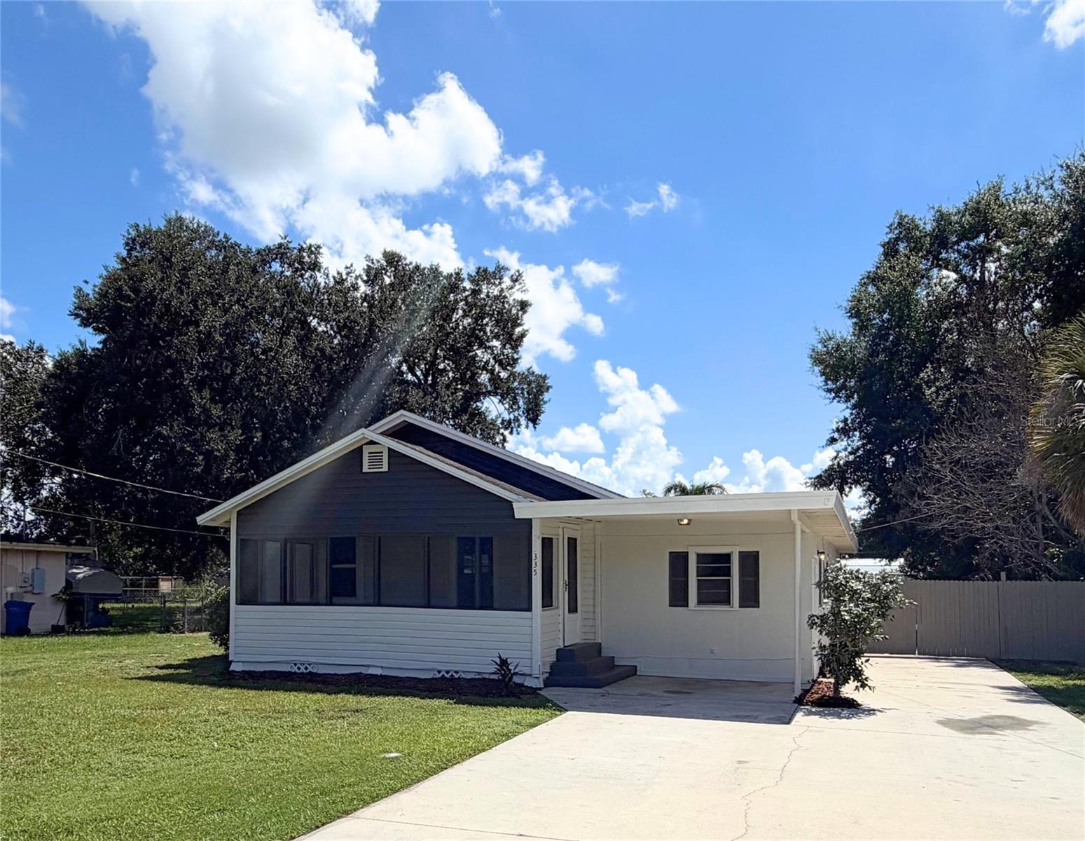 335 Hoffman St, Lake Alfred, FL 33850