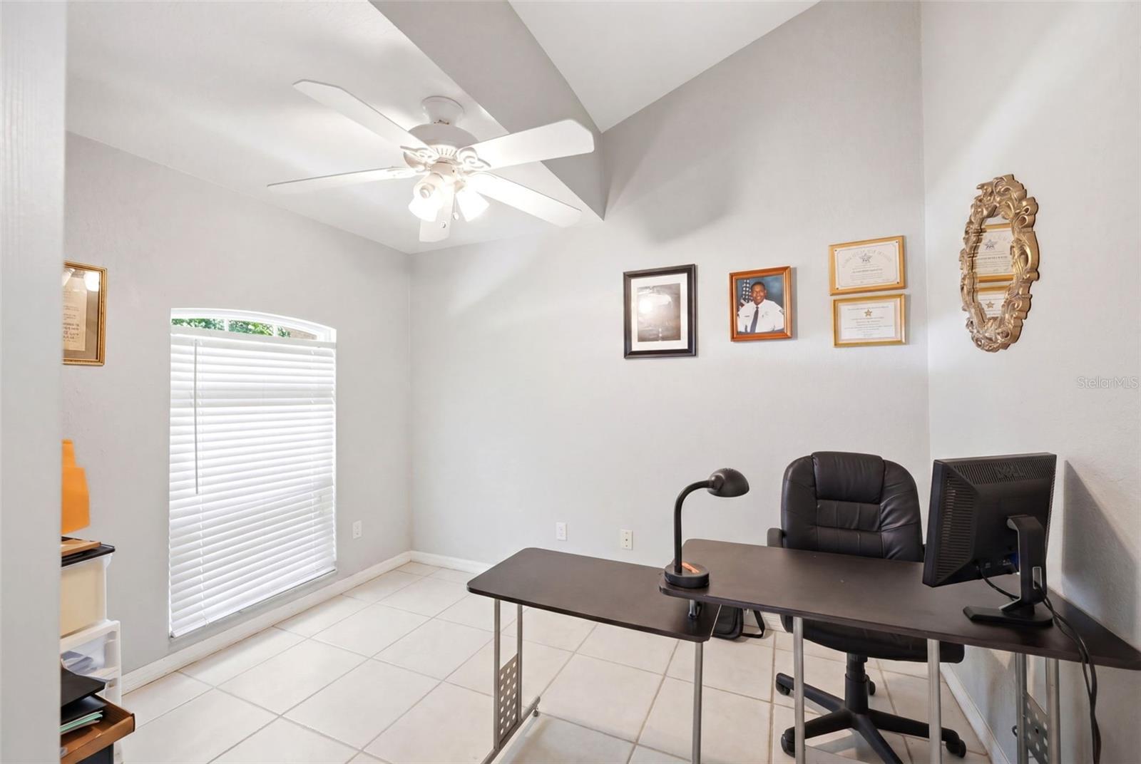 2112 Heritage Crest Dr, Valrico, FL 33594 photo
