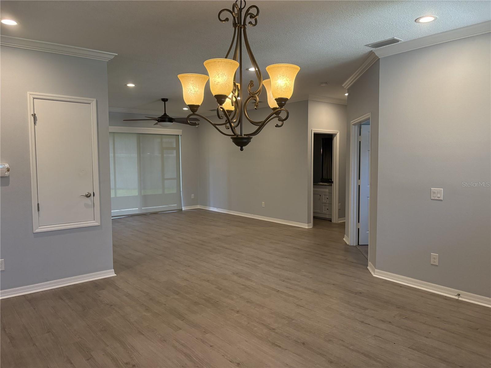 2118 Edgewater Cir, Winter Haven, FL 33880 photo