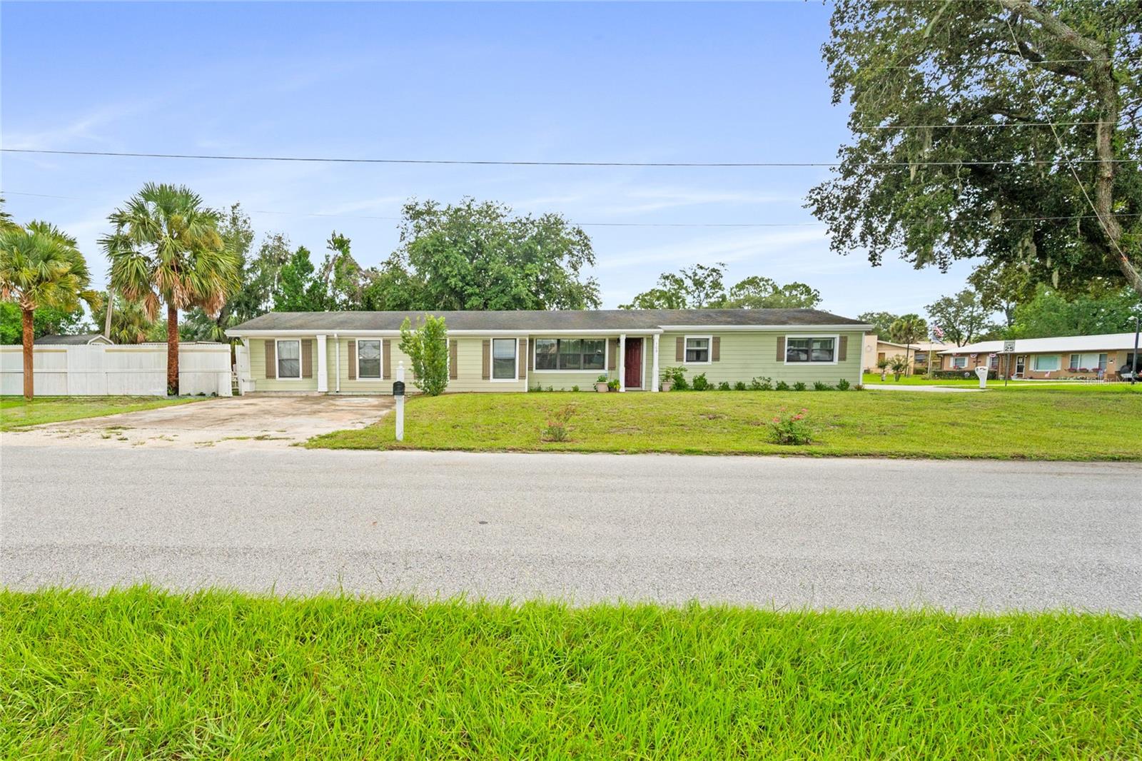 105 Mirror Dr, Sanford, FL 32773 photo