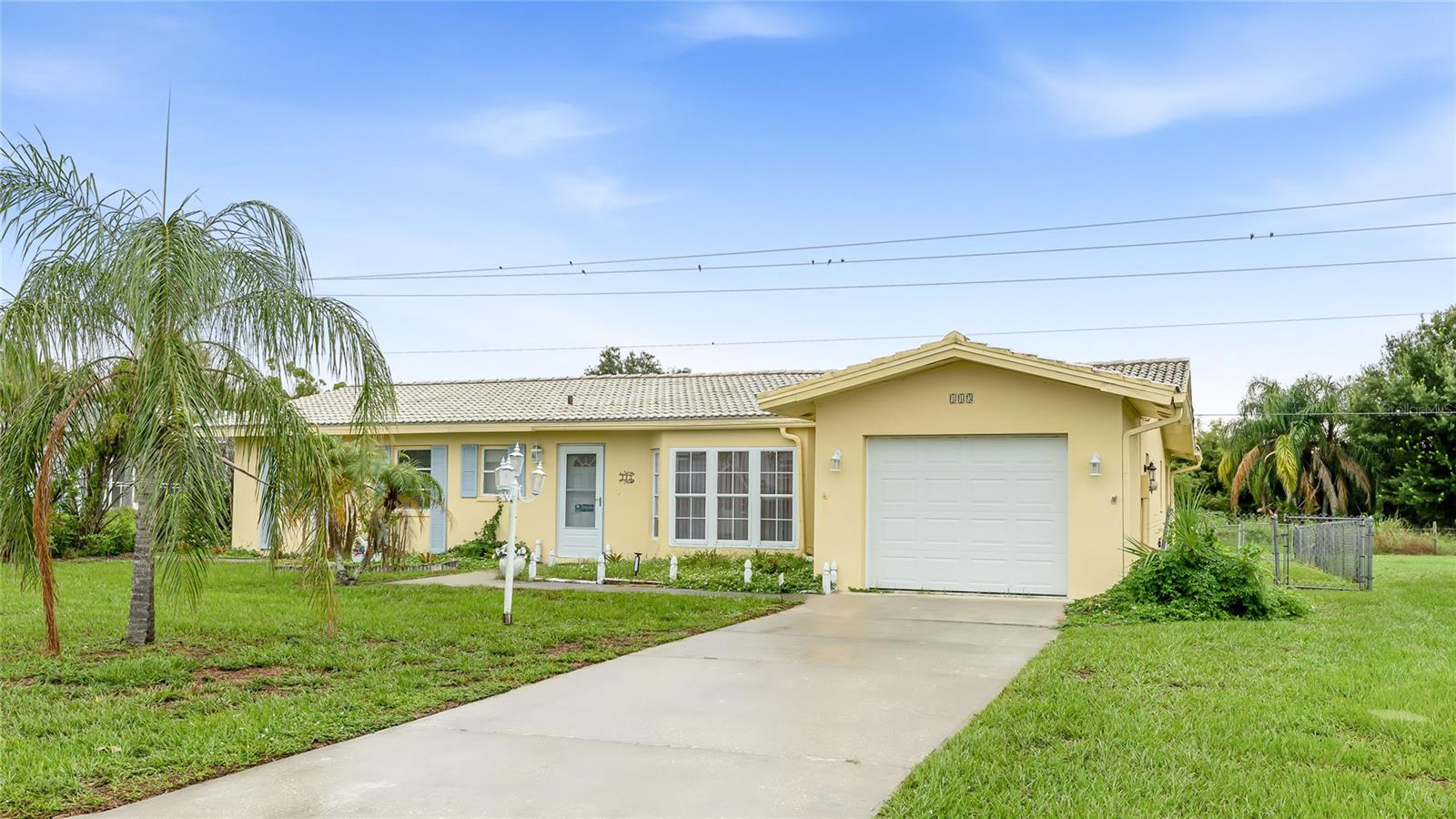 113 Annapolis Ln, Rotonda West, FL 33947 photo