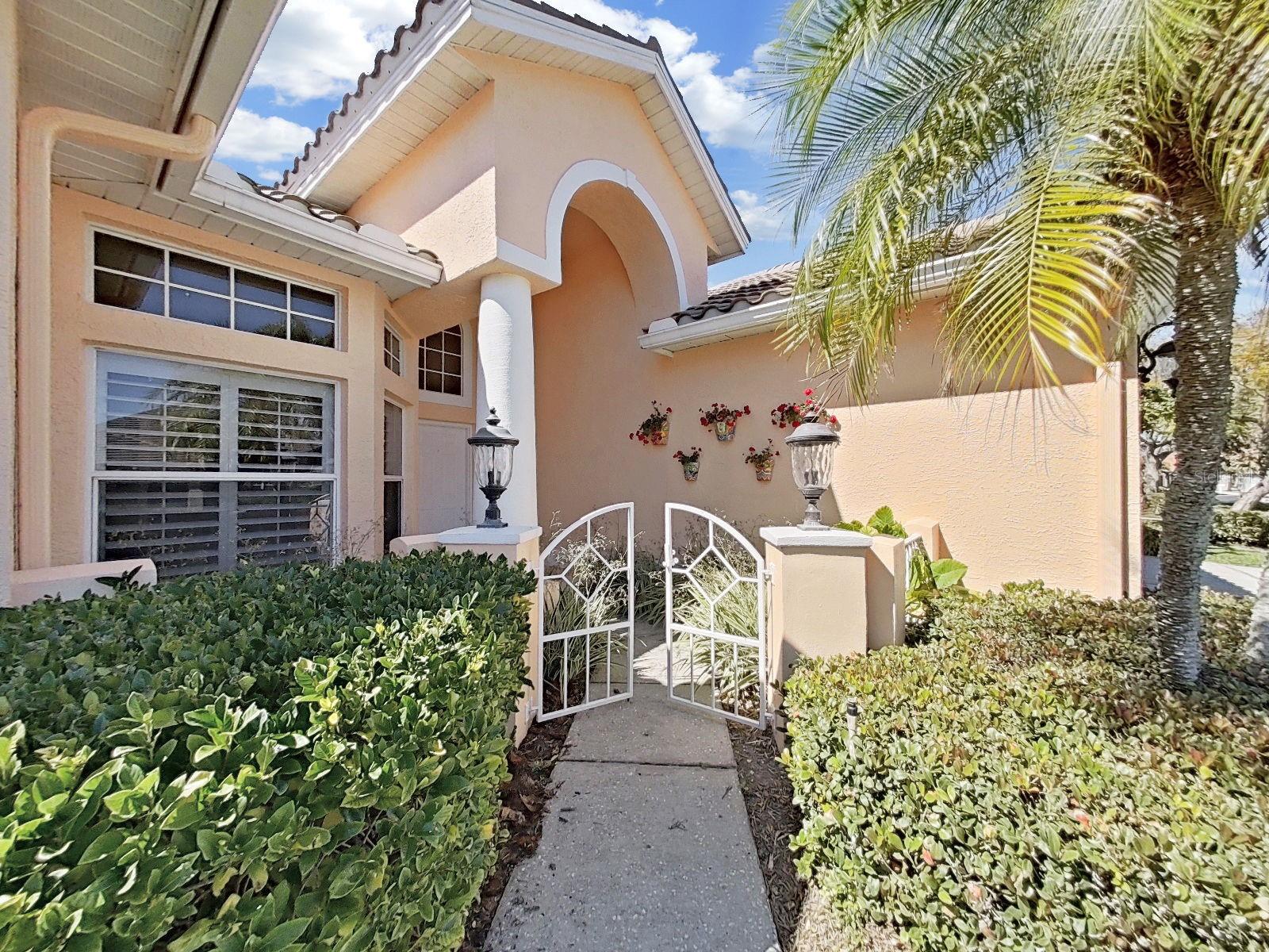 4833 Windmill Palm Terrace, Saint Petersburg, FL 33703 photo