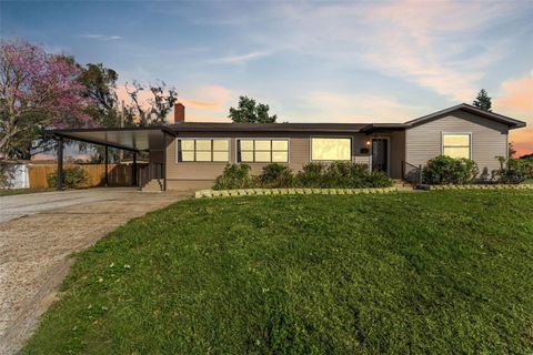 Single Family Residence in LAKELAND FL 2730 WOODLAND HILLS AVENUE.jpg