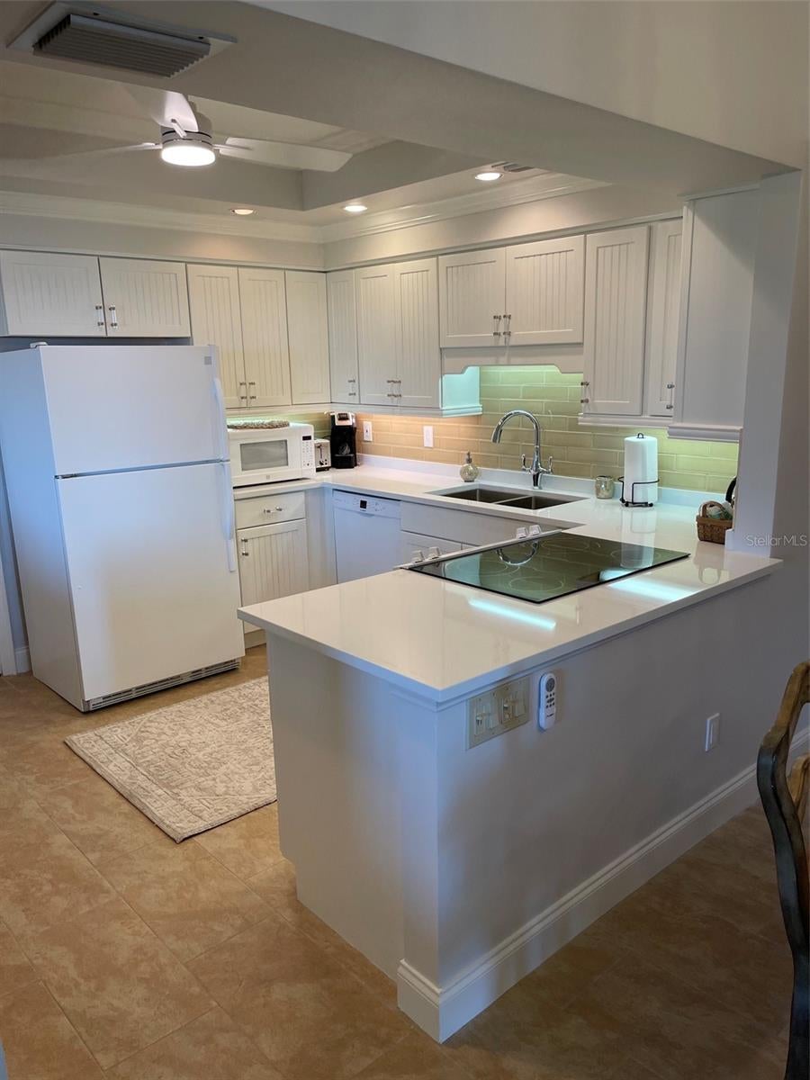 2301 Gulf Of Mexico Dr #11 N, Longboat Key, FL 34228 photo