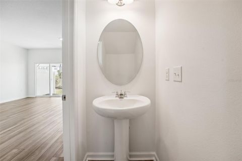 Townhouse in DADE CITY FL 11975 SYLVIA STREET 37.jpg