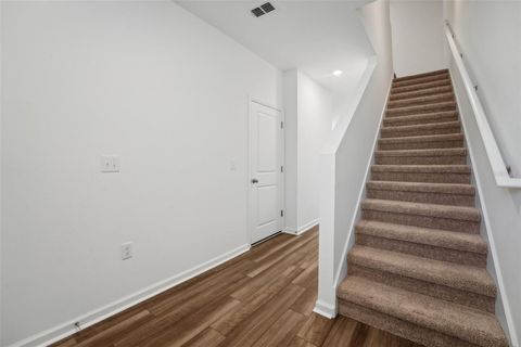 Townhouse in DADE CITY FL 11975 SYLVIA STREET 16.jpg