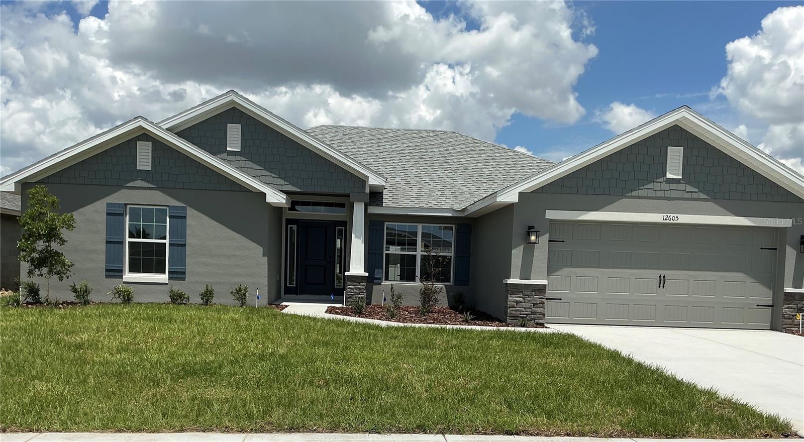 12605 48 St, Oxford, FL 34484