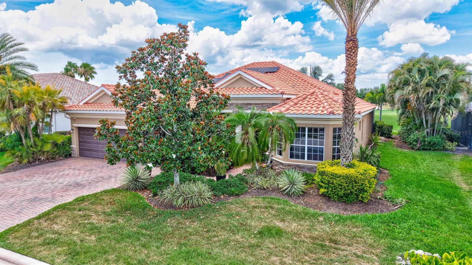 7511 Heritage Grand Pl, Bradenton, FL 34212 photo