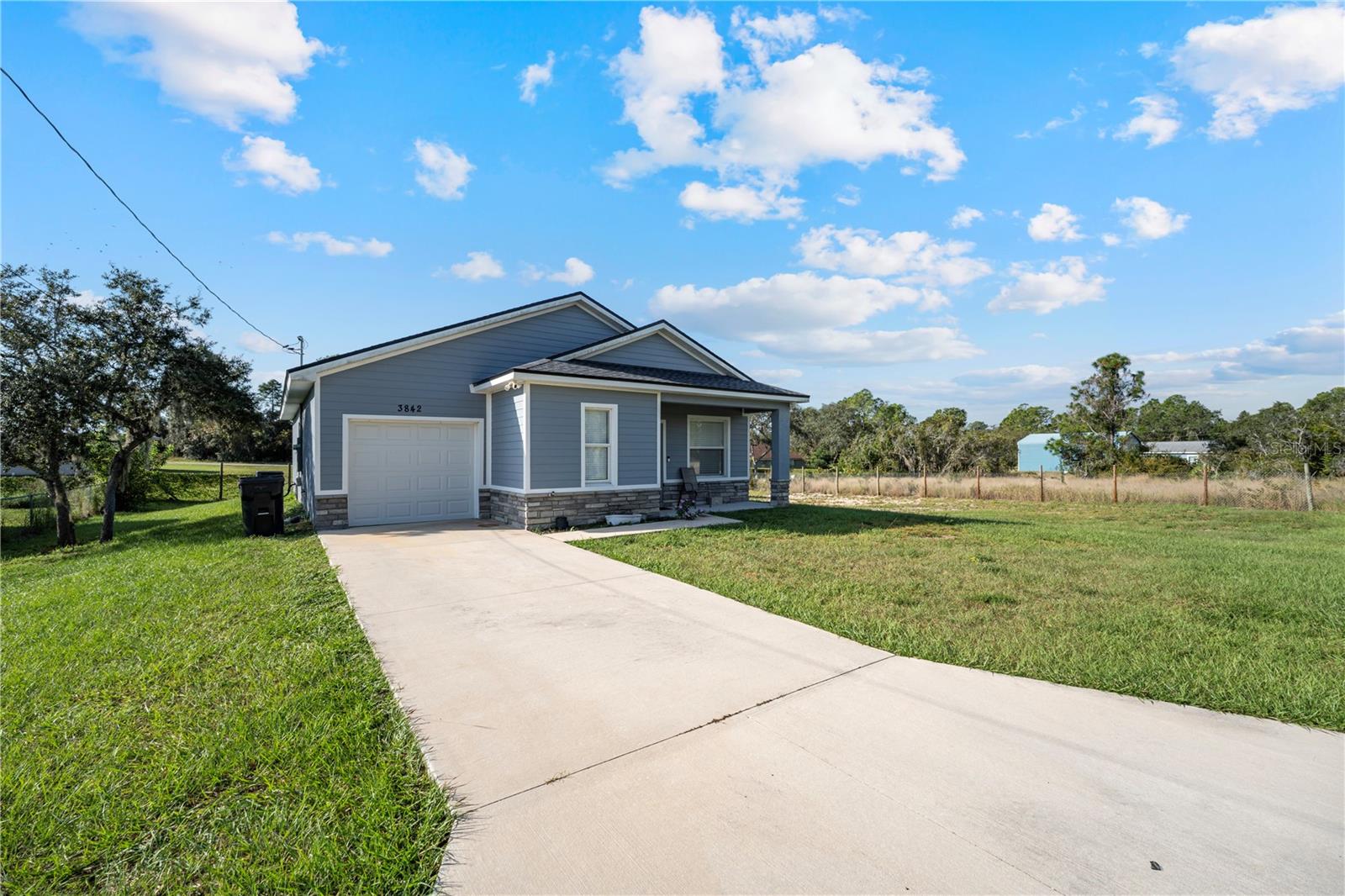 3842 Phillips Rd, Lake Wales, FL 33898 photo