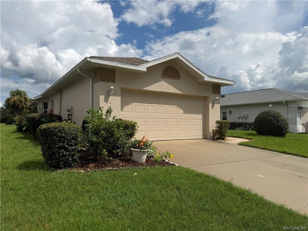 1802 Shanelle Path, Lecanto, FL 34461