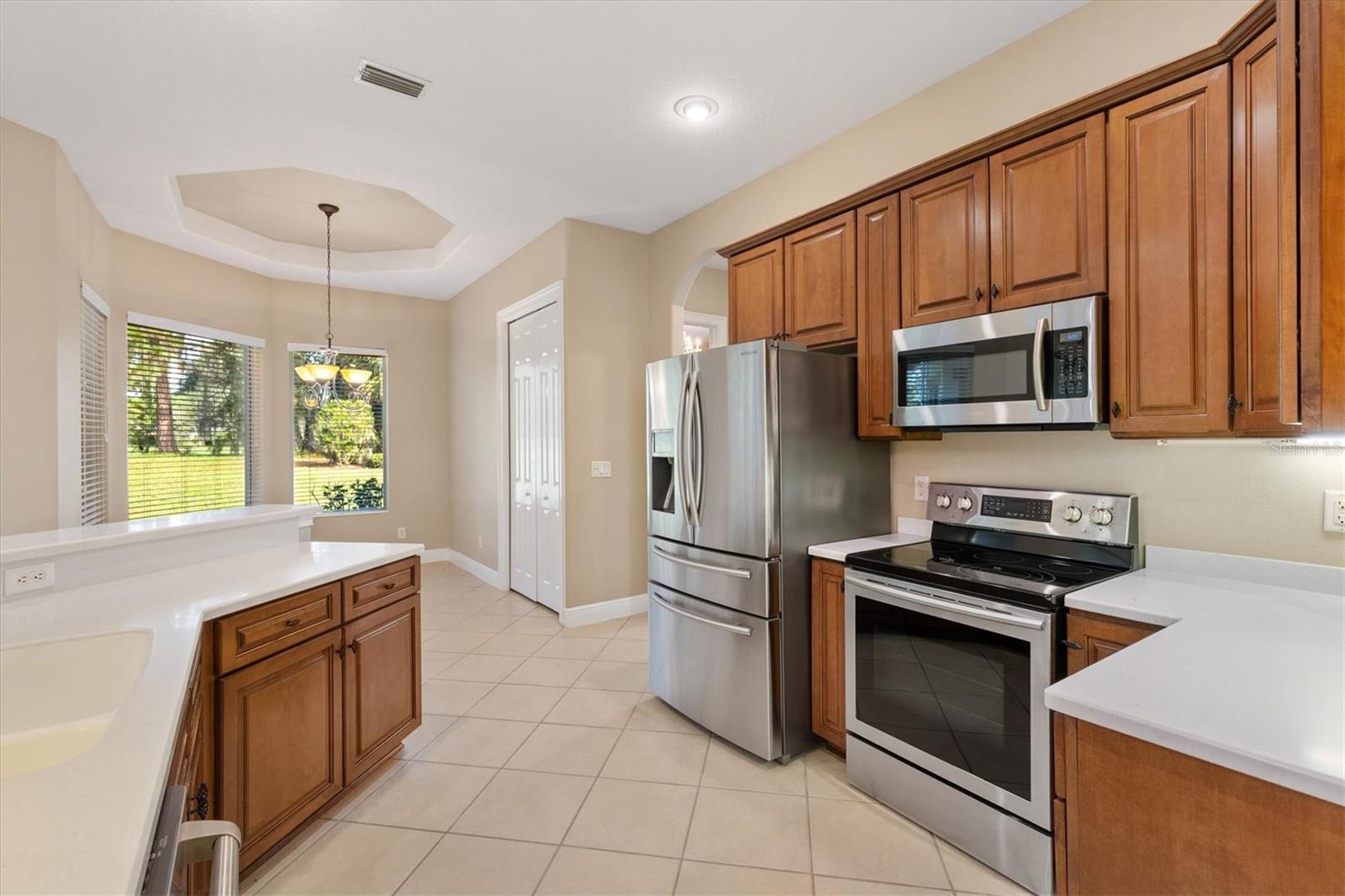 6027 Spinnaker Loop, Lady Lake, FL 32159 photo