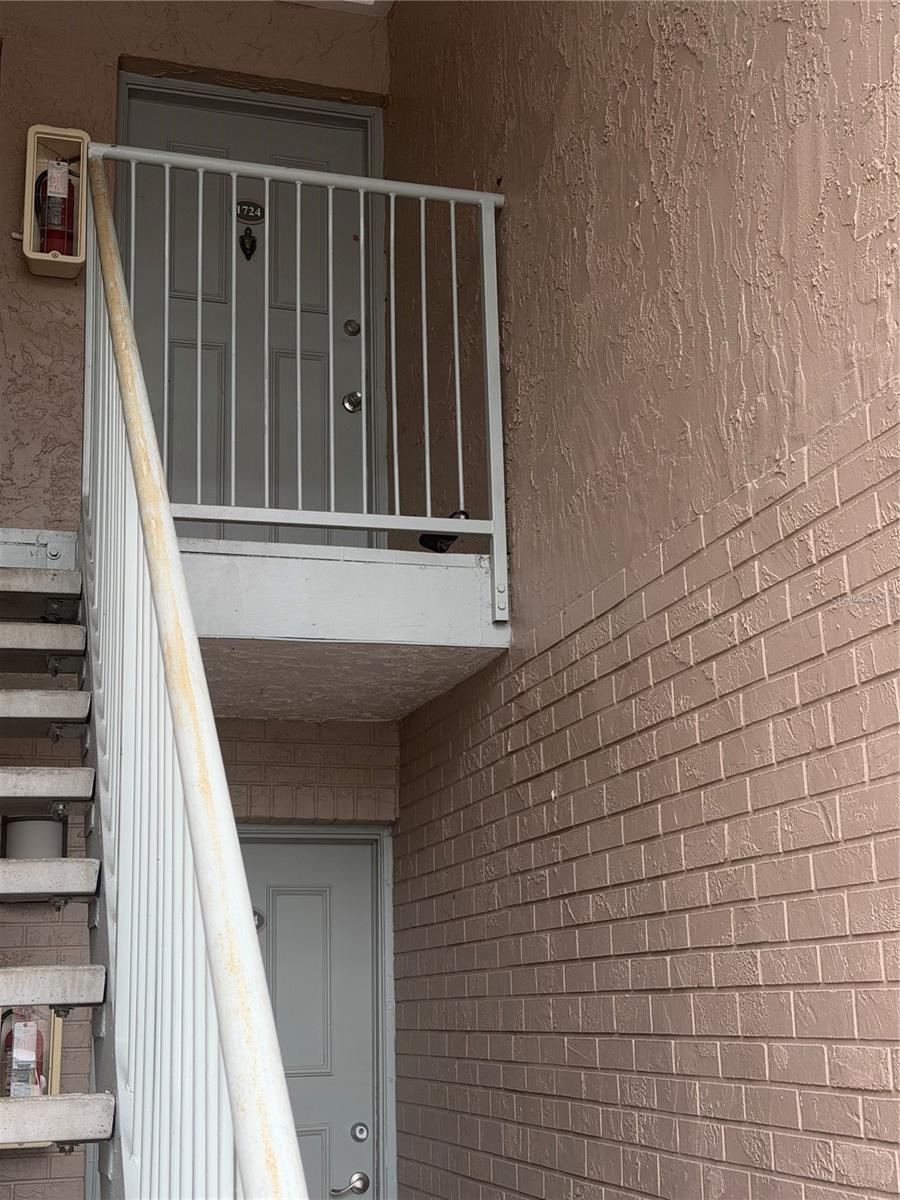7210 Manhattan Ave, Tampa, FL 33614
