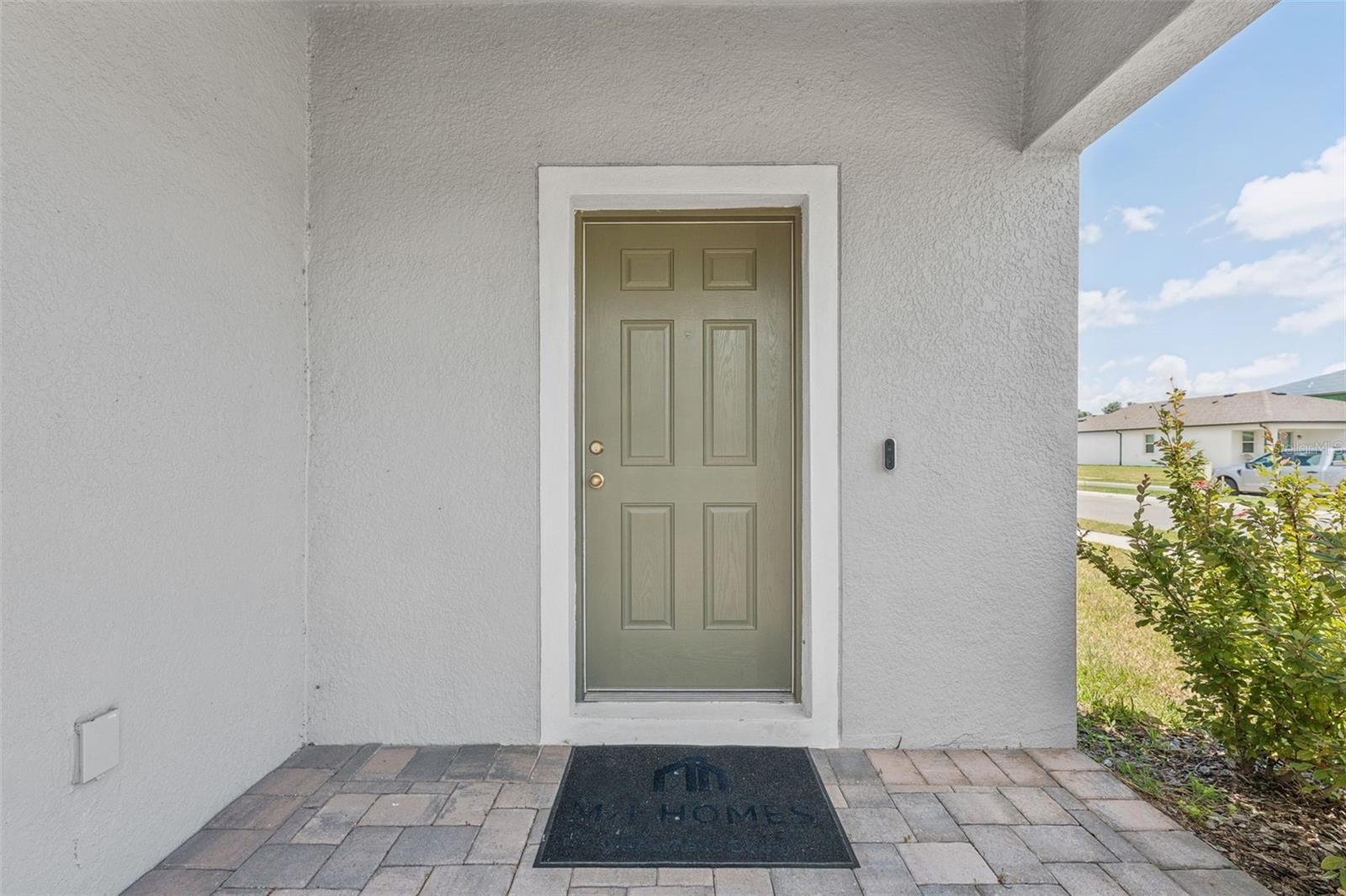 3047 Adams Cross Dr, Zephyrhills, FL 33540 photo