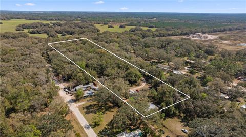 Single Family Residence in SPRING HILL FL 20238 SHETLAND LANE.jpg