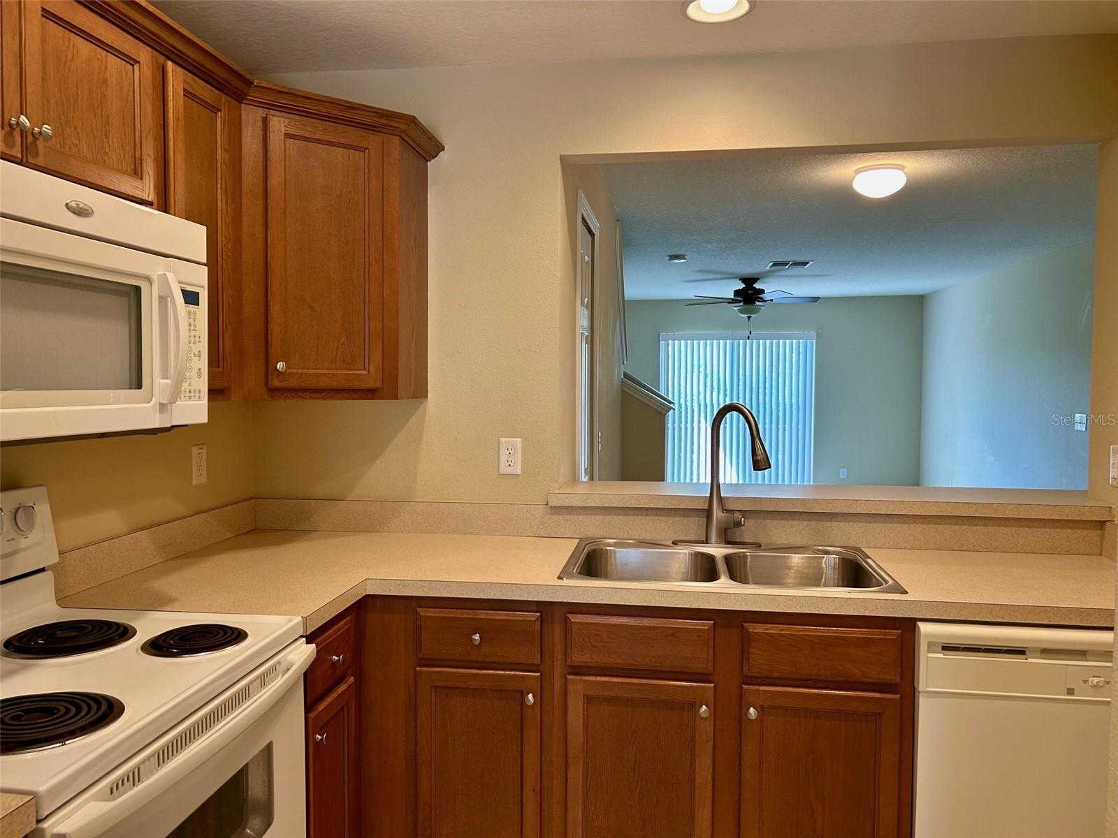 2078 Sun Down Dr, Clearwater, FL 33763 photo
