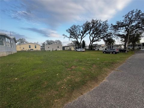  in DADE CITY FL 10024 WELLINGTON AVENUE.jpg